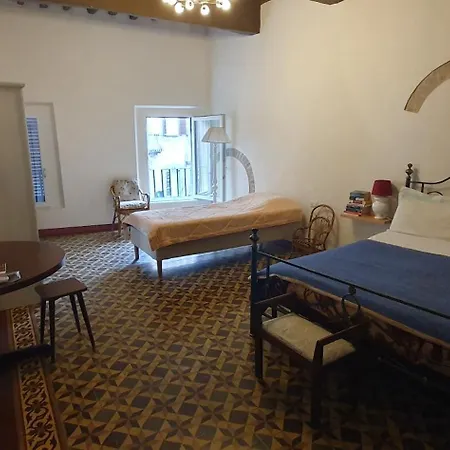 Sulla Via Francigena Apartment